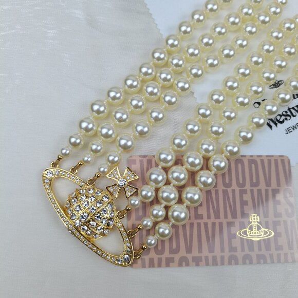 Vivienne Westwood Three Row Pearl Gold Bas Relief Choker Necklace - Picture 8 of 8